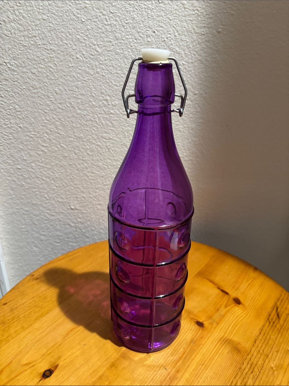 Purple Glass Swing-Top Glass Bottle